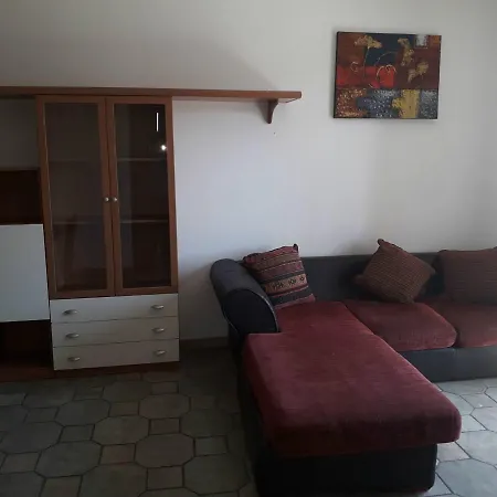 Apartament La Maddalena, Tra Centro E Isola Caprera *